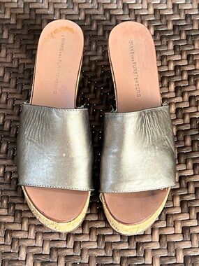 Diane Von Furstenberg Silver Leather Platform Cork Wedged Heel Slide Sandal 7.5